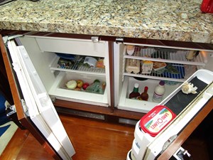 GRACE 26 Galley
