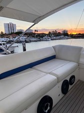 GRACE 64 Aft FB Seating