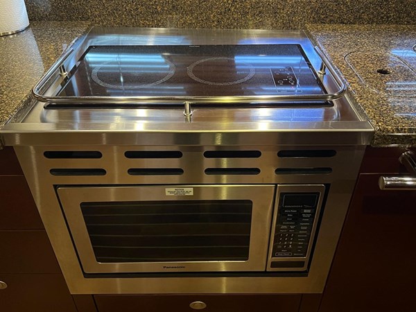 8168753_20220114071436542_1_XLARGE