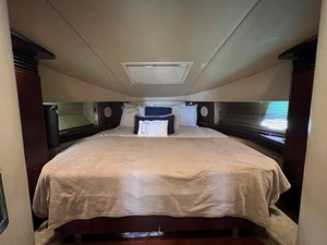 Sea Ray 47 8168753_20220429075026279_1_XLARGE