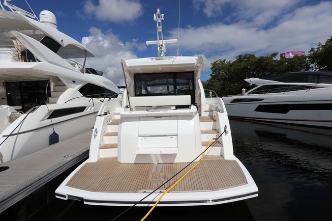 11_2019 50ft Sunseeker Predator LYDIA SWAG