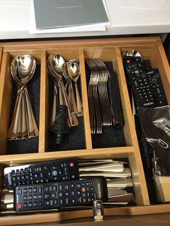 54_2019 50ft Sunseeker Predator LYDIA SWAG