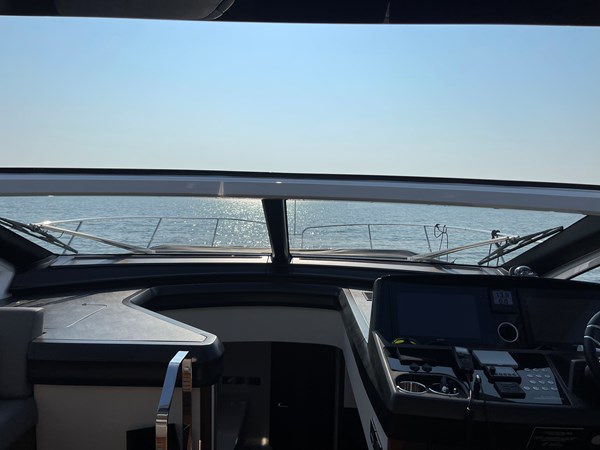 42_2019 50ft Sunseeker Predator LYDIA SWAG