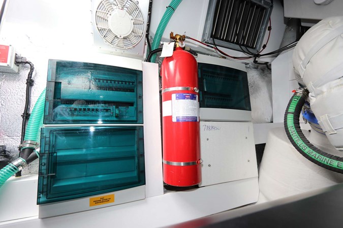 74_2019 50ft Sunseeker Predator LYDIA SWAG