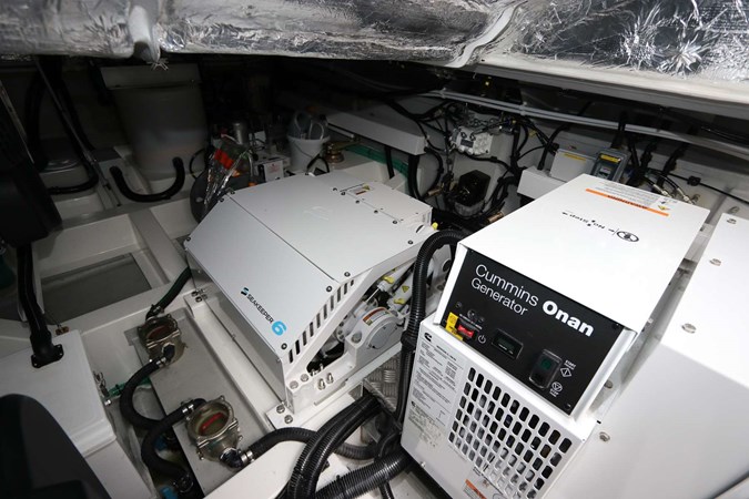 82_2019 50ft Sunseeker Predator LYDIA SWAG