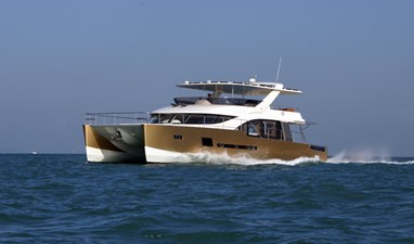 Heliotrope 1 Heliotrope 65 cruising