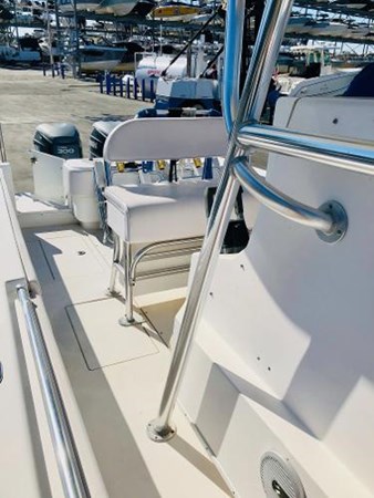 15_2004 31ft Contender 31 Open