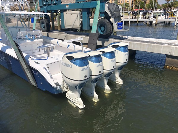 13_2009 41ft Bahama 41 ON THE EDGE