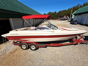 2000 Glastron GX225 8 GOPR0437