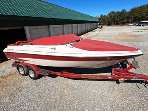 2000 Glastron GX225 61 GOPR0517