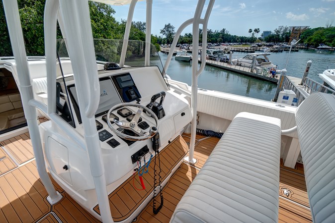 13_2008 37ft Intrepid 37 NEVER GIVE UP