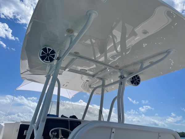 18_2008 37ft Intrepid 37 NEVER GIVE UP