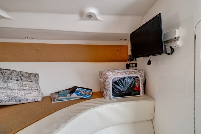 33_2008 37ft Intrepid 37 NEVER GIVE UP