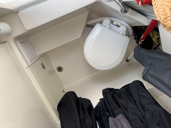 8_2018 30ft Jupiter 30HFS