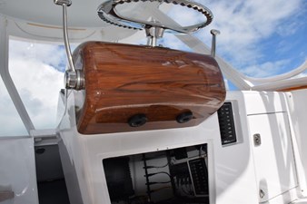 FARR GONE 8 Faux paint finish on helm pod