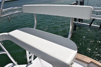 FARR GONE 31 Tower bench seat and padded belly band