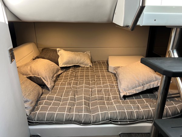 14_2021 38' Formula Super Sport Crossover OB