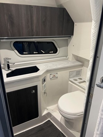 15_2021 38' Formula Super Sport Crossover OB