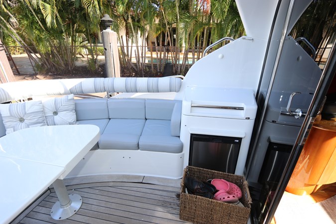 12_2005 56ft Neptunus 56 Express FIVE STAR