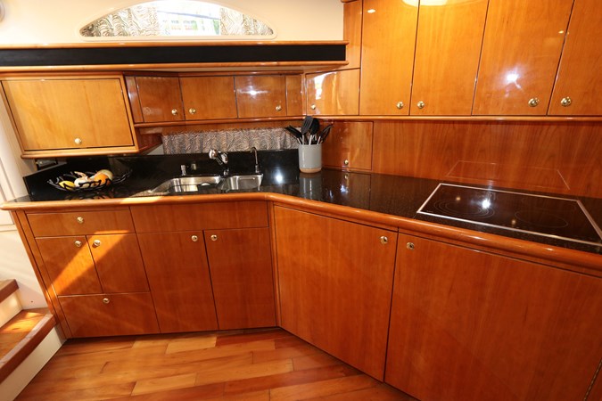 27_2005 56ft Neptunus 56 Express FIVE STAR