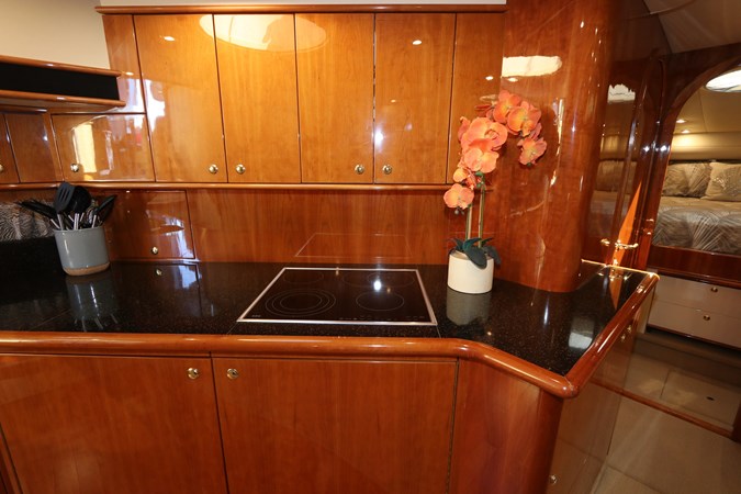 28_2005 56ft Neptunus 56 Express FIVE STAR