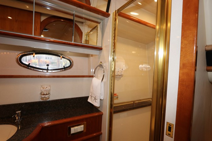 39_2005 56ft Neptunus 56 Express FIVE STAR