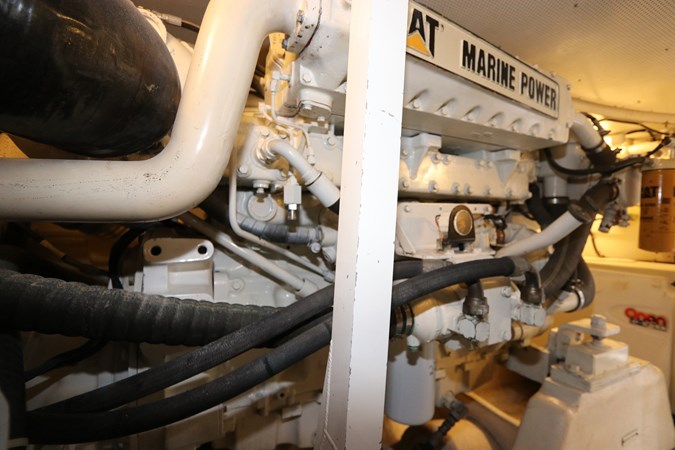 55_2005 56ft Neptunus 56 Express FIVE STAR