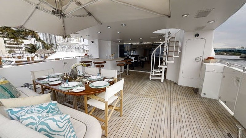 MY-ENTOURAGE-2025-04232022_100855