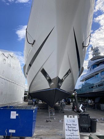 Bow out of water Entourage