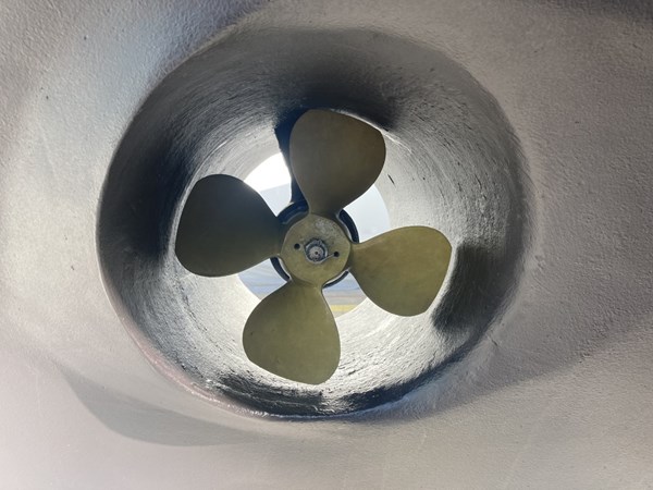 Entourage Bow Thruster