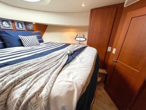 43 Motor Yacht 52 53