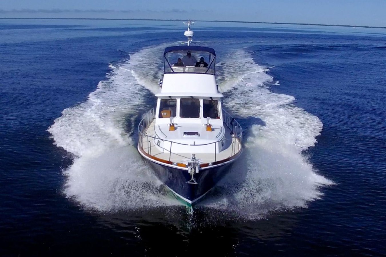 Maravida Maravida Motor Yacht GRAND BANKS MARINE 43' 2000 | YATCO