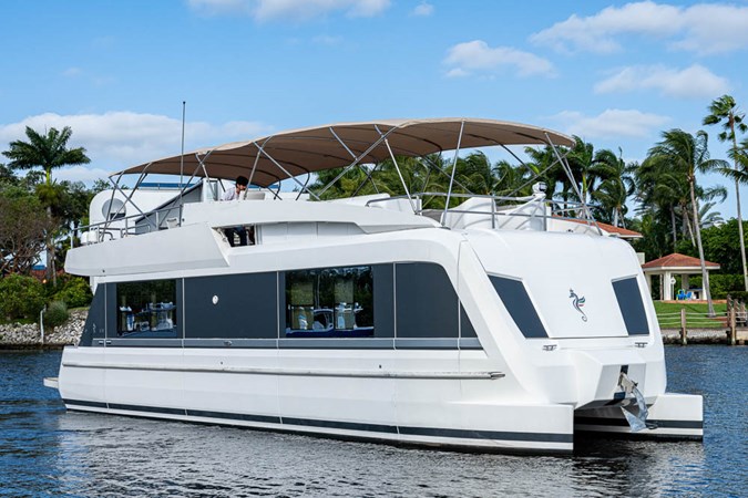 44_overblue_powercat_profiles_5