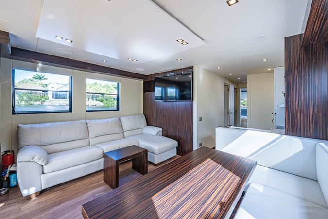 44_overblue_powercat_galley_5