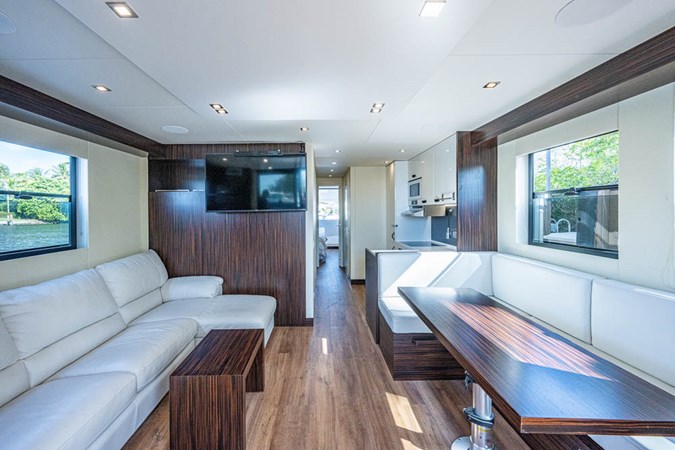 44_overblue_powercat_galley_1