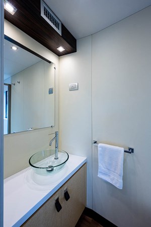 44_overblue_powercat_forward_head_1