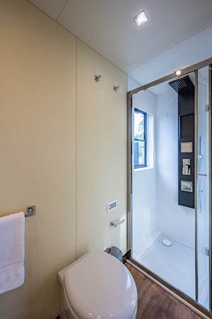 44_overblue_powercat_forward_head_2