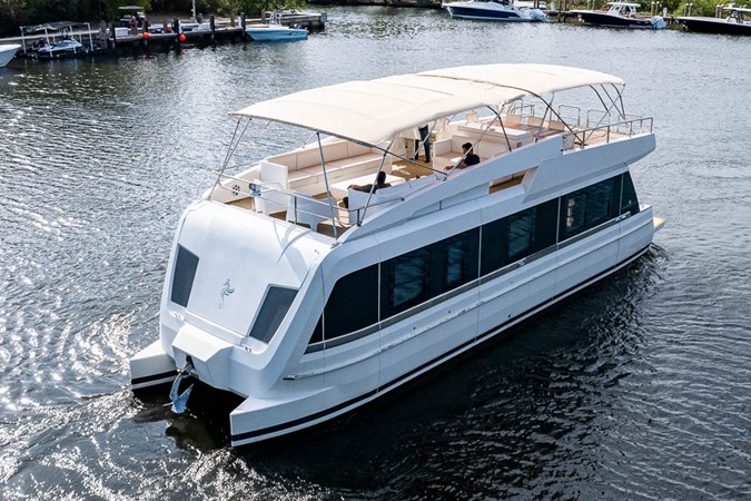 44_overblue_powercat_aerials_7