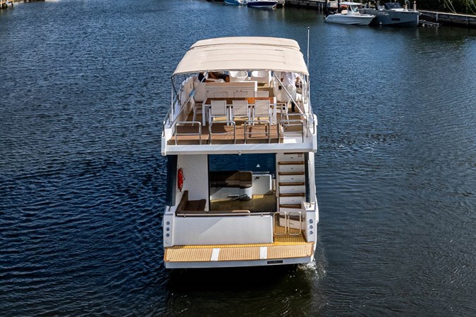 44_overblue_powercat_aerials_4