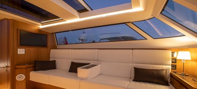 Reliant Yachts Limousine 