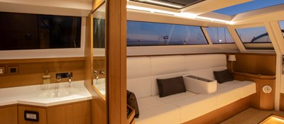 Reliant Yachts Limousine 