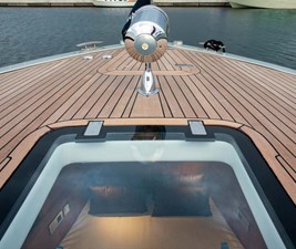 Reliant Yachts Limousine 