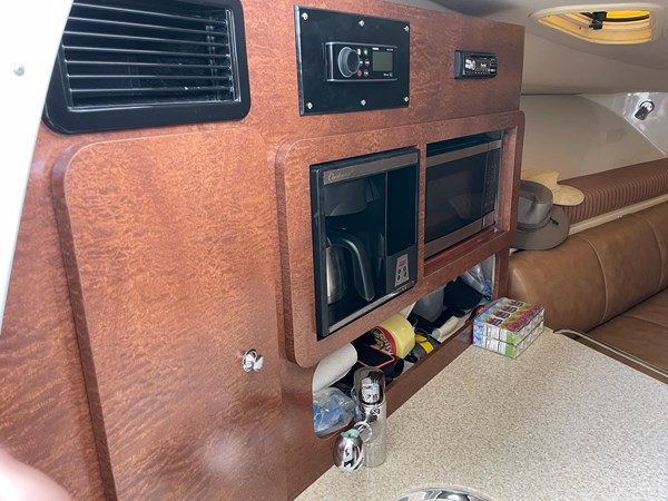 7840529_20210402055805809_1_XLARGE