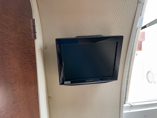 7840529_20210402055849558_1_XLARGE