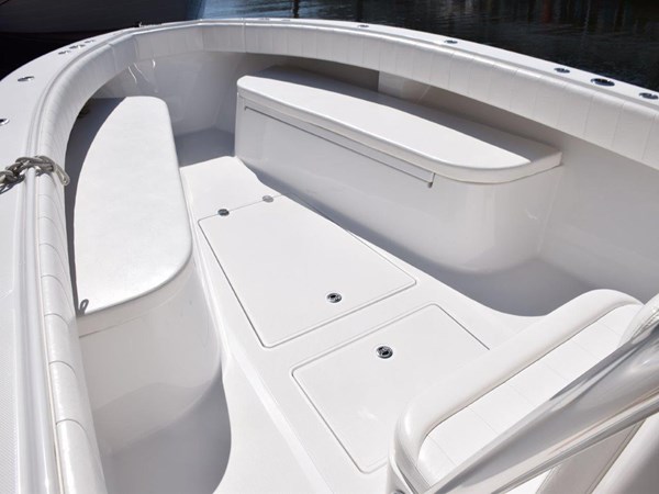   Forward seating, full coaming pads