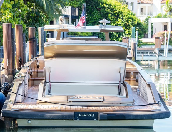 Garage and Stern View