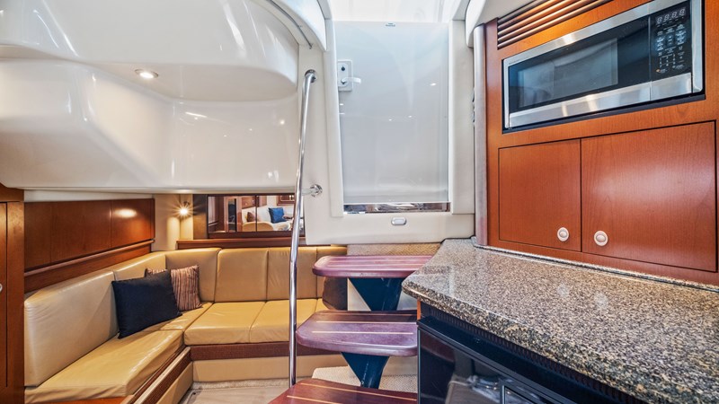 28_2007 40ft Sea Ray 40 Sundancer ITS ALL GOOD