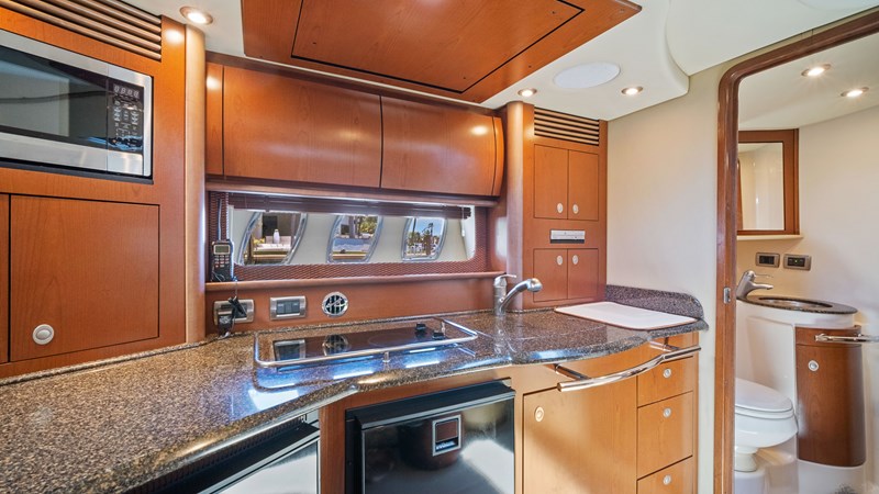 36_2007 40ft Sea Ray 40 Sundancer ITS ALL GOOD