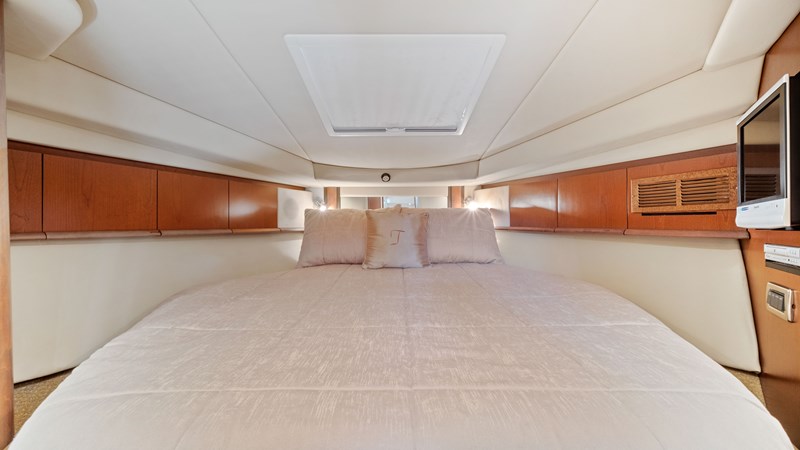 41_2007 40ft Sea Ray 40 Sundancer ITS ALL GOOD