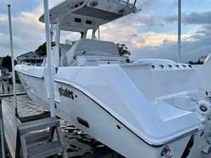EVERGLADES 295 CENTER CONSOLE 2 B61389 3